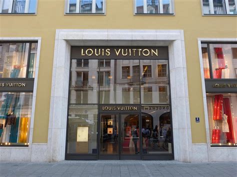 louis vuitton firma|louis vuitton in germany.